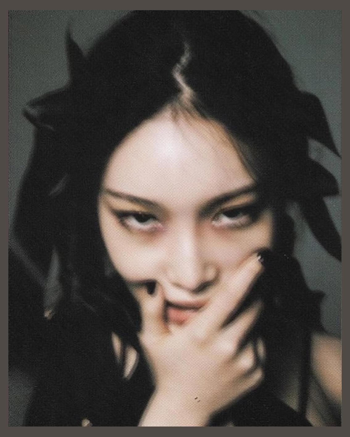 CHUNG HA 